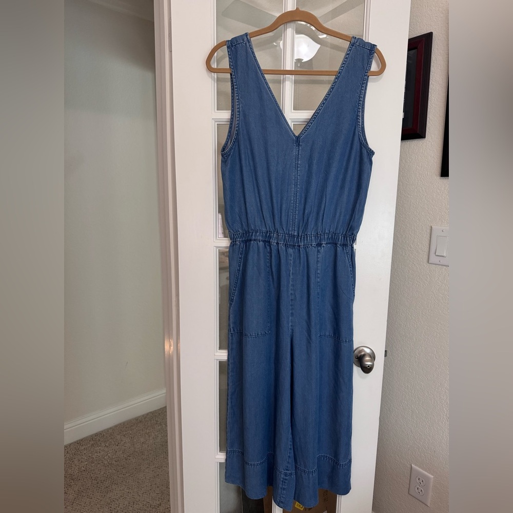 NWOT Splendid Denim jumpsuit/romper Medium